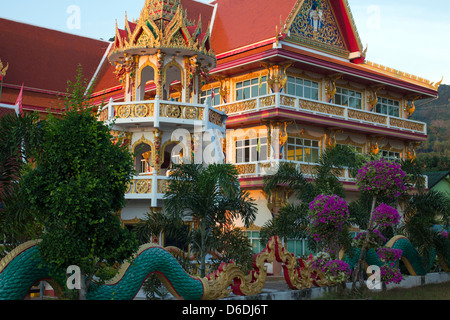 Wat Suwan Khiri Khet Temple Bouddhiste - Karon Beach - Phuket - Thaïlande Banque D'Images