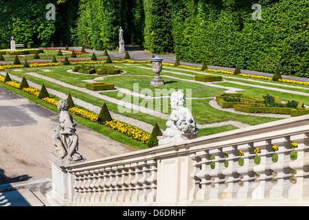 Un coin des jardins à la française du 17ème siècle, Palais Royal de Wilanów à Varsovie, Pologne. Banque D'Images