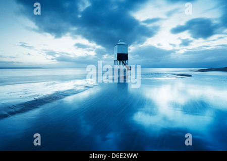Le phare. Burnham-on-Sea. Somerset, England, UK. Marée montante de 3 séquence 3. Banque D'Images