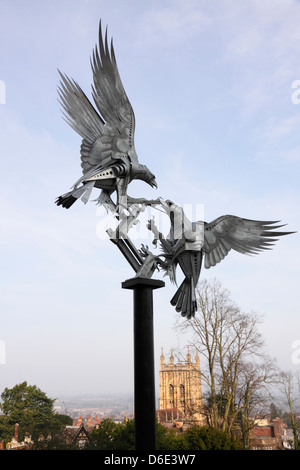 Buzzards Malvern, sculpture par Walenty Pytel à Great Malvern pour marquer le jubilé de diamant de la reine Elizabeth 2, 2012. Banque D'Images