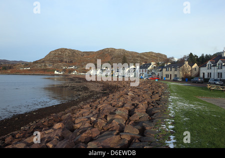 Rangée de maisons à Shieldaig, Wester Ross, dans les Highlands, Ecosse Banque D'Images