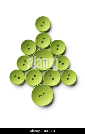 Arbre de Noël : Noël avec boutons verts, isolé sur fond blanc Banque D'Images