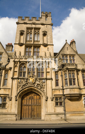 L'Université d'Oxford Oxfordshire façade avant de Brasenose College dans High Street fondée en 1509 Banque D'Images