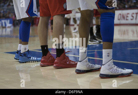 16 avril 2013 - Los Angeles, Californie, USA - Los Angeles Clippers playersduring la première moitié de leur match contre les Portland Trail Blazers au Staples Center de Los Angeles, Californie mardi 16 avril 2013. ARORIZO .ARMANDO. (Crédit Image : © Armando Arorizo ZUMAPRESS.com)/Prensa Internacional/ Banque D'Images