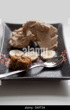 Glace à la banane d'arachide Banque D'Images