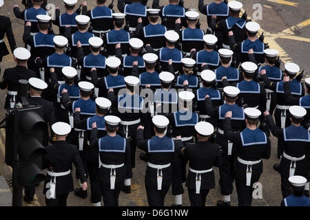 Londres, Royaume-Uni, 17 avril 2013. La Royal Navy montrent leur respect à l'enterrement de Margaret Thatcher. Crédit : Sarah Peters/Alamy Live News Banque D'Images