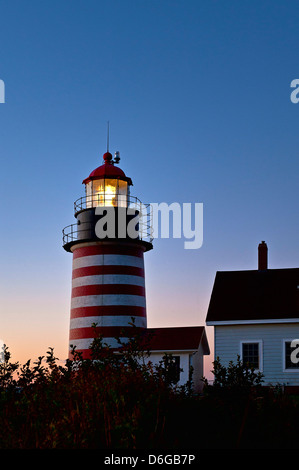 Quoddy Head Light , ouest Lubec, Maine, USA Banque D'Images