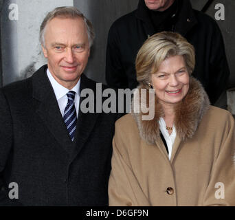 La princesse Marie Astrid et Carl Christian d'Autriche assister à la messe spéciale pour commémorer le décès de membres de la famille royale belge à l'église Notre Dame à Bruxelles, Belgique Le 16 février 2012. Photo : Patrick van Katwijk Pays-bas OUT Banque D'Images