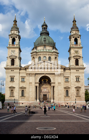 La basilique Saint-Étienne à Budapest, en Hongrie, le style architectural néo-classique. Banque D'Images