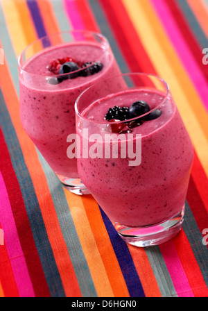 Smoothie aux fruits d'été Banque D'Images