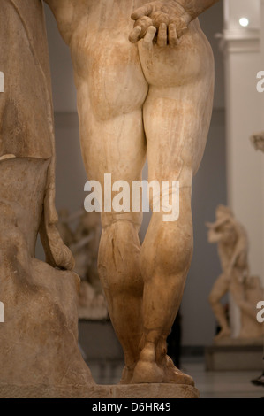 Vue arrière de la statue de l'Heracles à Naples Banque D'Images