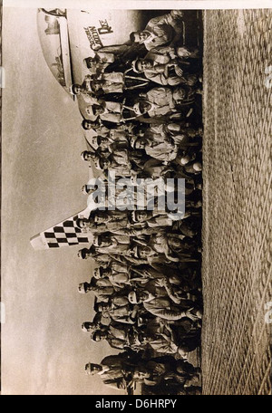 Harold Fischer, un as de chasse renommé de la guerre de Corée, est représenté sur cette image. Connu pour ses victoires aériennes, Fischer faisait partie de l'escadron 'Paper Tiger', un groupe d'élite de pilotes de l'US Air Force pendant le conflit. Banque D'Images