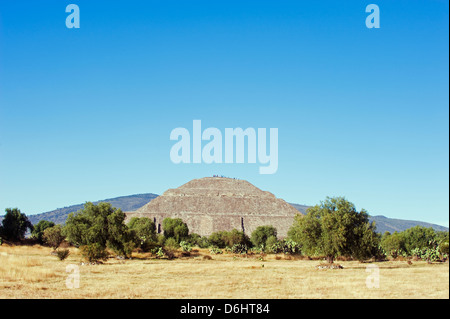 Pyramide du soleil à Teotihuacán, Valle de Mexico, Mexique, Amérique du Nord Banque D'Images