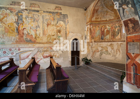 Le Tyrol du Sud, Italie. Saint Jokab dans Kastelaz, près de Merano et Tramin. Fresques romanes et gothiques. Banque D'Images