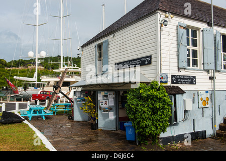 Nelson's Dockyard traditionnels dans l'English Harbour, Antigua, Antigua-et-Barbuda, Antilles, Caraïbes, Amérique Centrale Banque D'Images