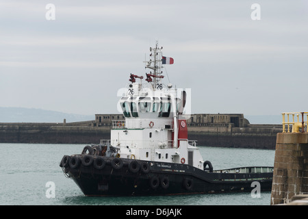 V.B Dauville remorqueur dans le port du Havre Banque D'Images