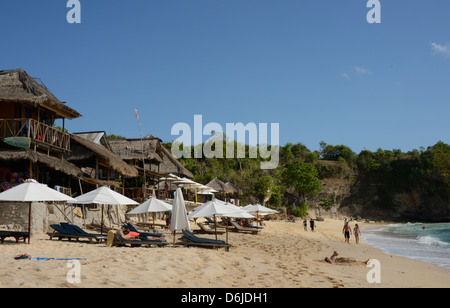 Plage de Balangan et surf hub, péninsule de Bukit, Bali, Indonésie, Asie du Sud, Asie Banque D'Images