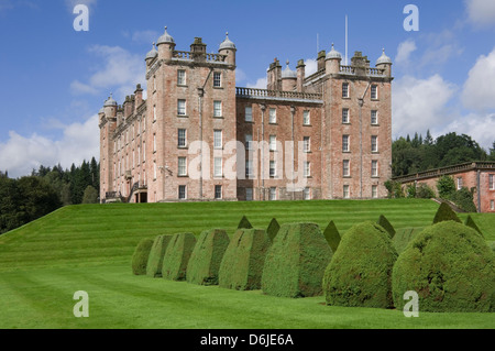 Château de Drumlanrig, surplombant la vallée de la Nith, Dumfries et Galloway, Écosse, Royaume-Uni Banque D'Images