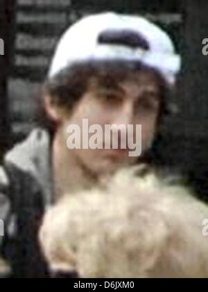 Boston, USA. 19 avril 2013. Boston bomb suspects des images tirées d'images de vidéosurveillance. Photo:FBI Banque D'Images