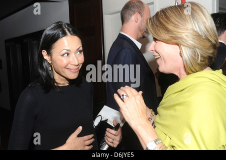 Ann Curry, Kathleen Matthews Chris Matthews de MSNBC's 'hôte' intransigeante assiste à la fête de lancement de son nouveau livre 'Jack Kennedy : elusive Hero', tenue à l'hôtel Gramercy Park Hotel New York City, USA - 01.11.11, C Banque D'Images