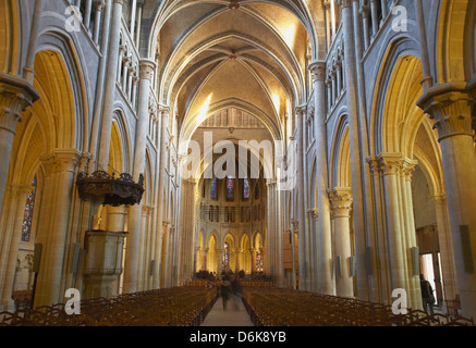 Intérieur de la cathédrale de Lausanne, Lausanne, Vaud, Suisse, Europe Banque D'Images