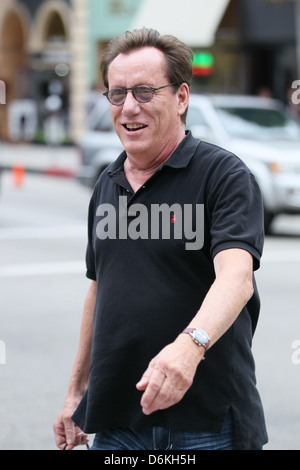 James Woods à faire des courses à Beverly Hills, Los Angeles, Californie - 16.09.11 Banque D'Images