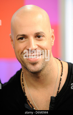 Chris Daughtry Daughtry rock band effectue en direct sur Marilyn Denis Show pour promouvoir leur prochain album 'briser le sort'. Banque D'Images