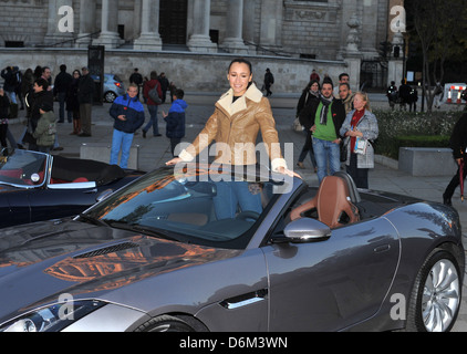 Jessica Ennis pose lors d'un photocall à Carter Lane Gardens pour lancer son implication avec le Seigneur Mayor's Show de Londres, Banque D'Images