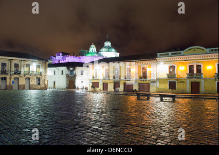 Vieille ville, site du patrimoine mondial de l'UNESCO, Quito, Equateur, Amérique du Sud Banque D'Images