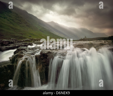 GB - Ecosse : Cascade de Glen Coe Banque D'Images