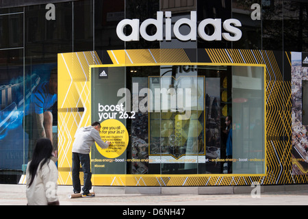 Gareth Bale. Signing for Adidas Running Boost Experience, Adidas Store,  Oxford Street, London. UK Stock Photo - Alamy