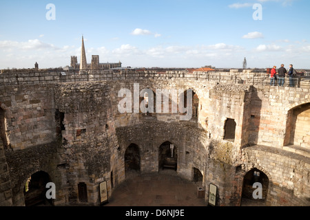 Toits de New York vu de York Castle, (Cliffords Tower), York, Yorkshire UK Banque D'Images