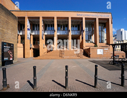 Entrée de Conservatoire Royal d'Écosse en s'appuyant sur l'angle de la rue Renfrew et Hope Street à Glasgow en Écosse Banque D'Images