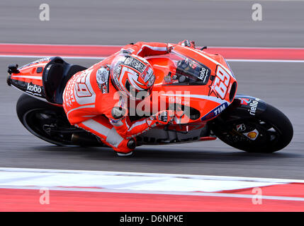 Austin, Texas, États-Unis. 21 avril, 2013. Nicky Hayden # 69 de l'équipe Ducati MotoGP lors du jour 3 finale du Red Bull Grand Prix des Amériques au circuit of the Americas à Austin, TX. Banque D'Images