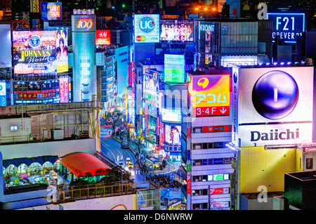 Des panneaux dans Shibuya, Tokyo, Japon. Banque D'Images