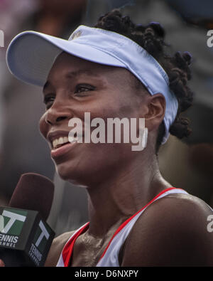 Delray Beach, Florida, USA. 21 avril, 2013. Portrait de Venus Williams. Classée n°22 dans le monde, elle a défait no 66, JOHANNA LARSSON de la Suède, 6-3, 7-5, pour décrocher l'Organisation des membres du Groupe mondial de la Fed Cup Playoff victoire sur la Suède à la Delray Beach Tennis Center à Delray Beach, Floride (Image Crédit : Crédit : Arnold Drapkin/ZUMAPRESS.com/Alamy Live News) Banque D'Images