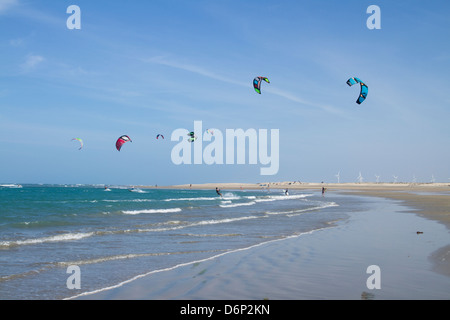 Paracuru un grand emplacement de kitesurf... Banque D'Images