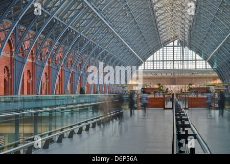 La gare de St Pancras International, Londres, Angleterre, Royaume-Uni, Europe Banque D'Images