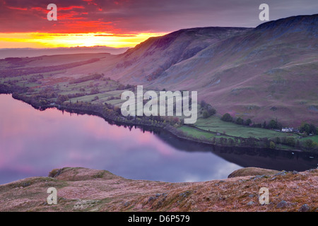 Ullswater dans le Parc National du Lake District, Cumbria, Angleterre, Royaume-Uni, Europe Banque D'Images