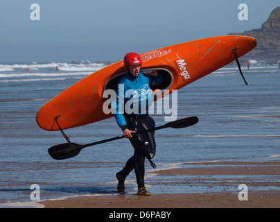 Black Rock Surf Kayak Concours, Widemouth Bay, Bude, Cornwall, UK 2013 Banque D'Images