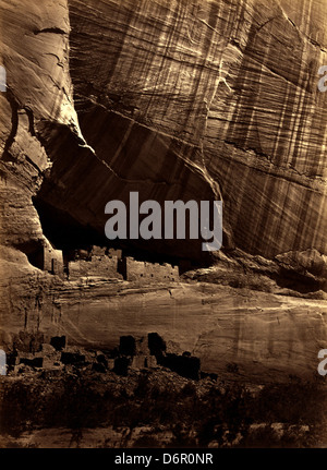 Timothy O'Sullivan : ruines Anasazi (les "maison blanche"), canyon de Chelly, Arizona, 1873 Banque D'Images