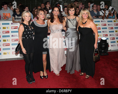 Lisa Maxwell, Denise Welch, Andrea McLean, Carol Vorderman, Sally Lindsay Femmes lâche la fierté de la Grande-Bretagne Awards 2011 - Banque D'Images