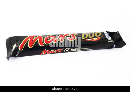 Mars Duo Barre de chocolat sur un fond blanc Banque D'Images