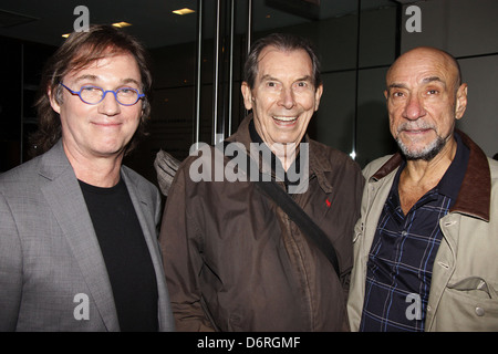 Richard Thomas, Richard Easton et F. Murray Abraham Réception suivant la lecture de la 'jouer' Volpone, un avantage pour le Banque D'Images