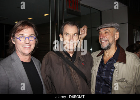 Richard Thomas, Richard Easton et F. Murray Abraham Réception suivant la lecture de la 'jouer' Volpone, un avantage pour le Banque D'Images