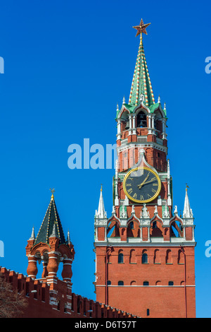 La tour Spasskaya du Kremlin de Moscou Banque D'Images