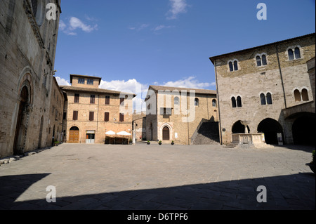 Italie, Ombrie, Bevagna, Piazza Silvestri Banque D'Images