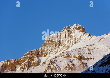 La montagne Gran Serra, Parc National du Grand Paradis dans le Val d'aoste, Italie Banque D'Images