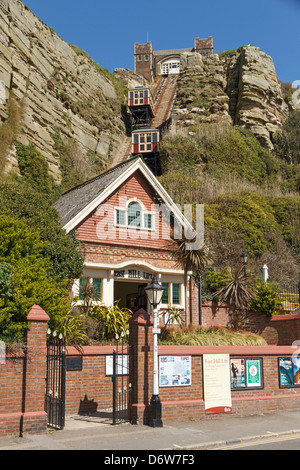 L'East Hill ascenseur funiculaire, Hastings, East Sussex, Angleterre Banque D'Images