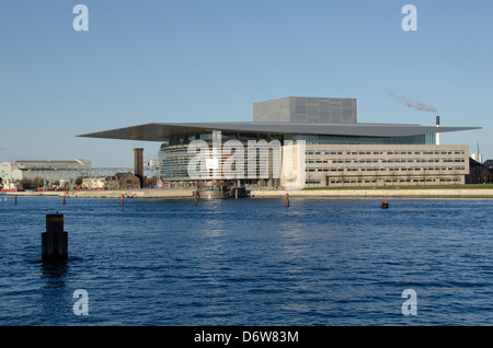 L'opéra de Copenhague, operaen, vu de côté Banque D'Images